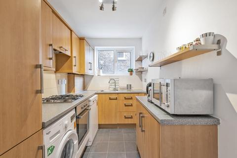 Flat 3, 31 Central Hill, London, SE19 1BW