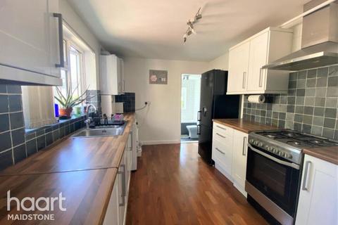 1 bed flat/apartment for rent in Ashford Road, Maidstone