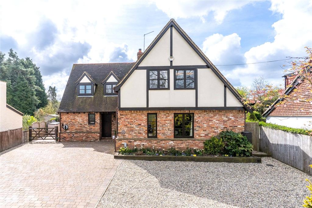 Old Mead Lane, Henham, Essex, CM22 4 bed detached house £935,000