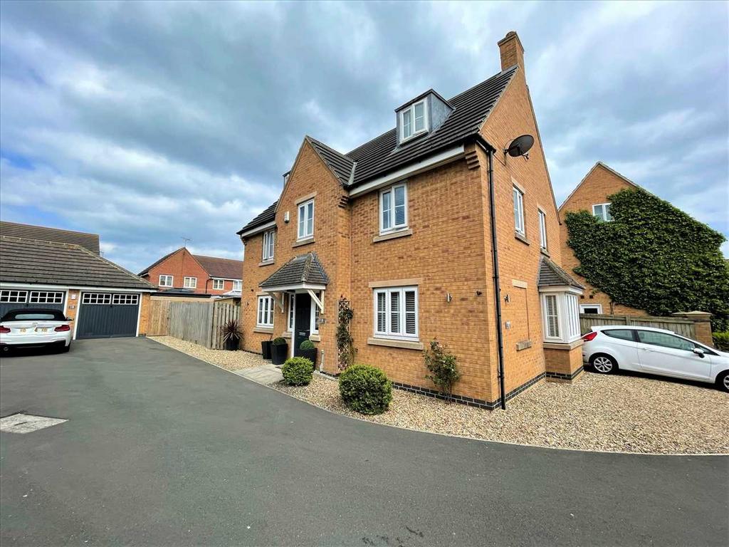 Cormorant Close, Herons Reach, Filey 5 bed house for sale £425,000