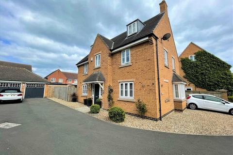 5 bedroom house for sale, Cormorant Close, Herons Reach, Filey