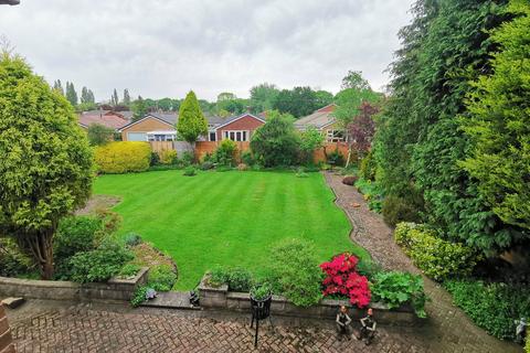 182 Fox Lane, Leyland, PR25 1HE