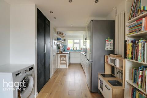 54 Acacia Road, Leytonstone, London, E11 3QG