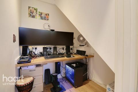 54 Acacia Road, Leytonstone, London, E11 3QG