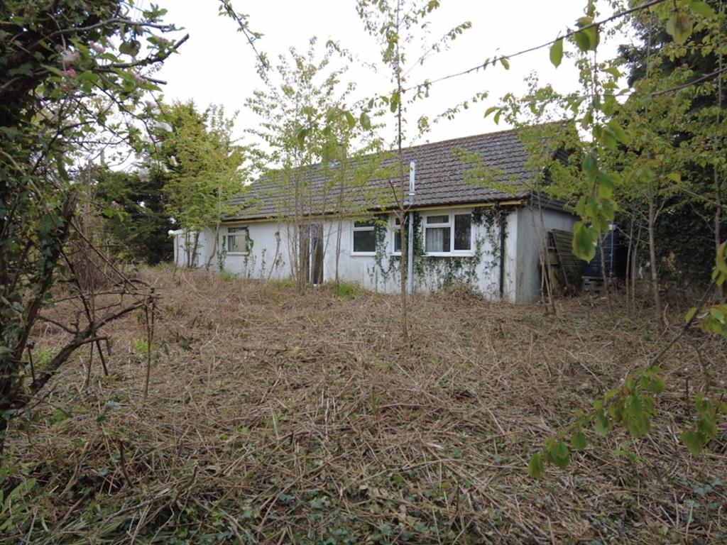 Maesawel, PantyCrug, Capel Seion, Aberystwyth 3 bed bungalow for sale