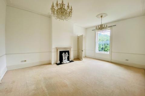 1 bedroom flat for sale - Laleham Abbey Laleham Park, Staines-upon-Thames, Surrey, TW18