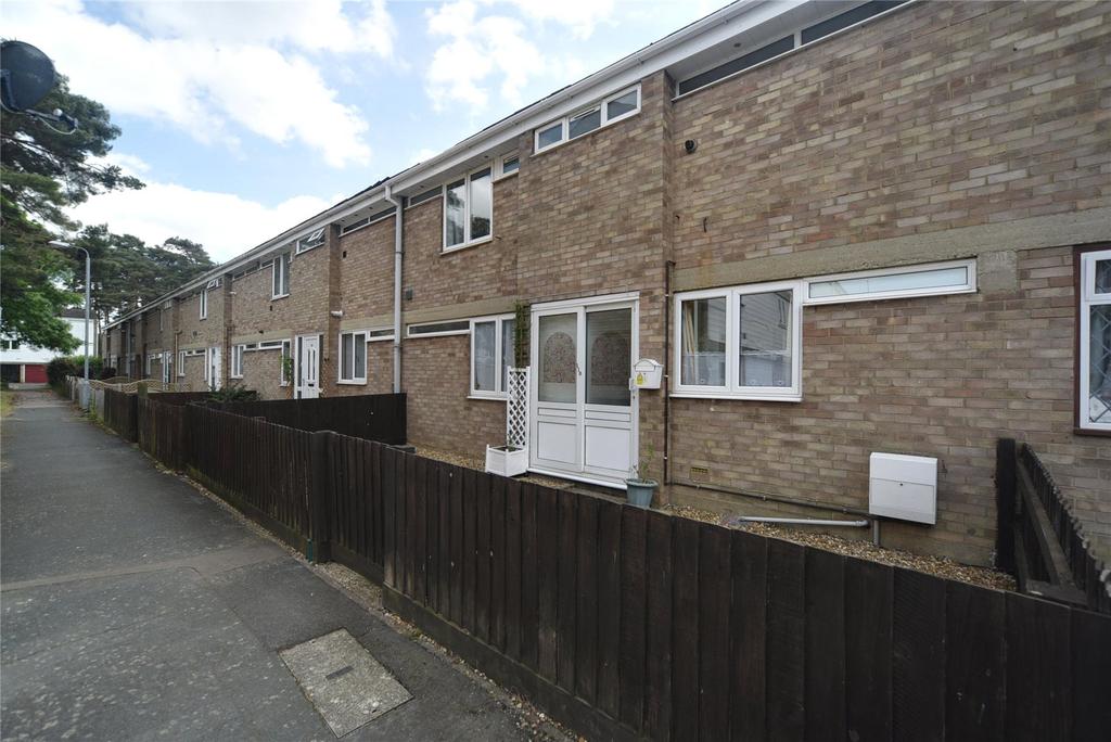 St. Johns Close, Mildenhall, Bury St. Edmunds, Suffolk, IP28 3 bed
