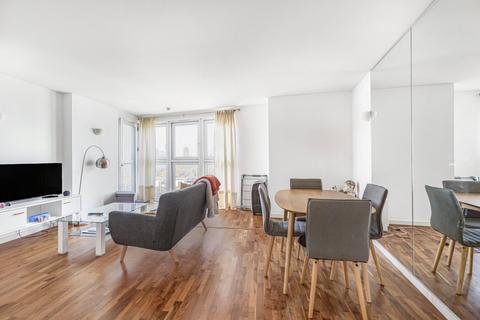 1 bedroom apartment to rent, Fairmont Avenue, London, E14