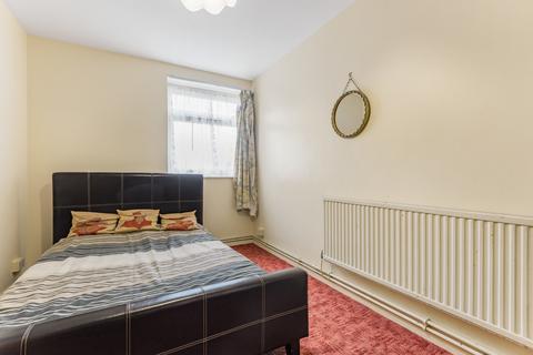 4 bedroom maisonette for sale - Latona Road Peckham SE15