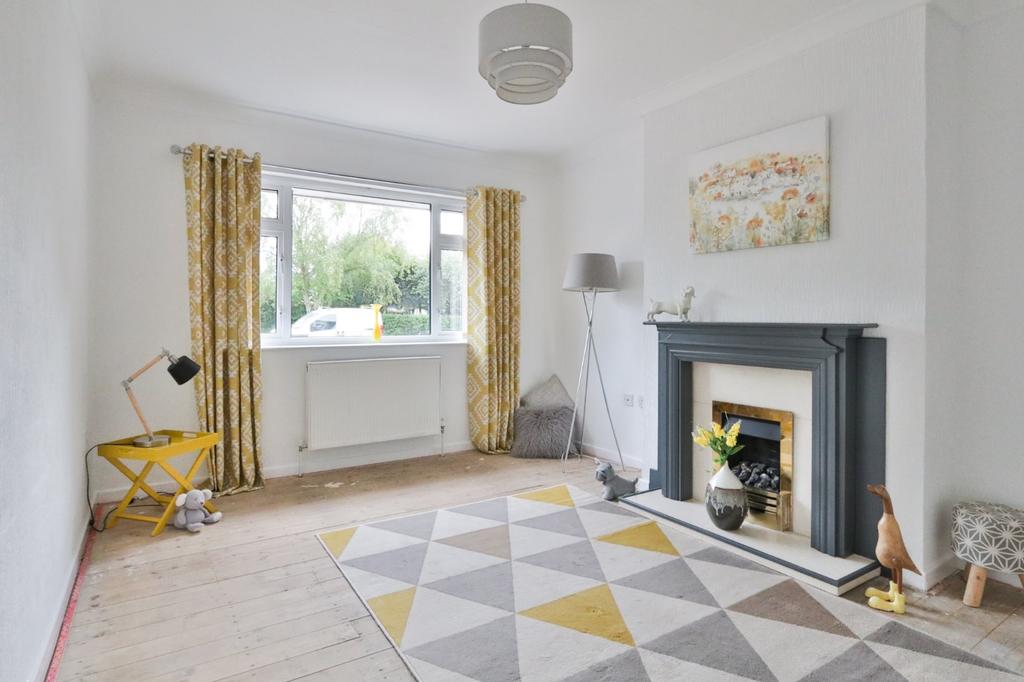New Road, Hedon, Hull, HU12 4 bed semidetached house £225,000