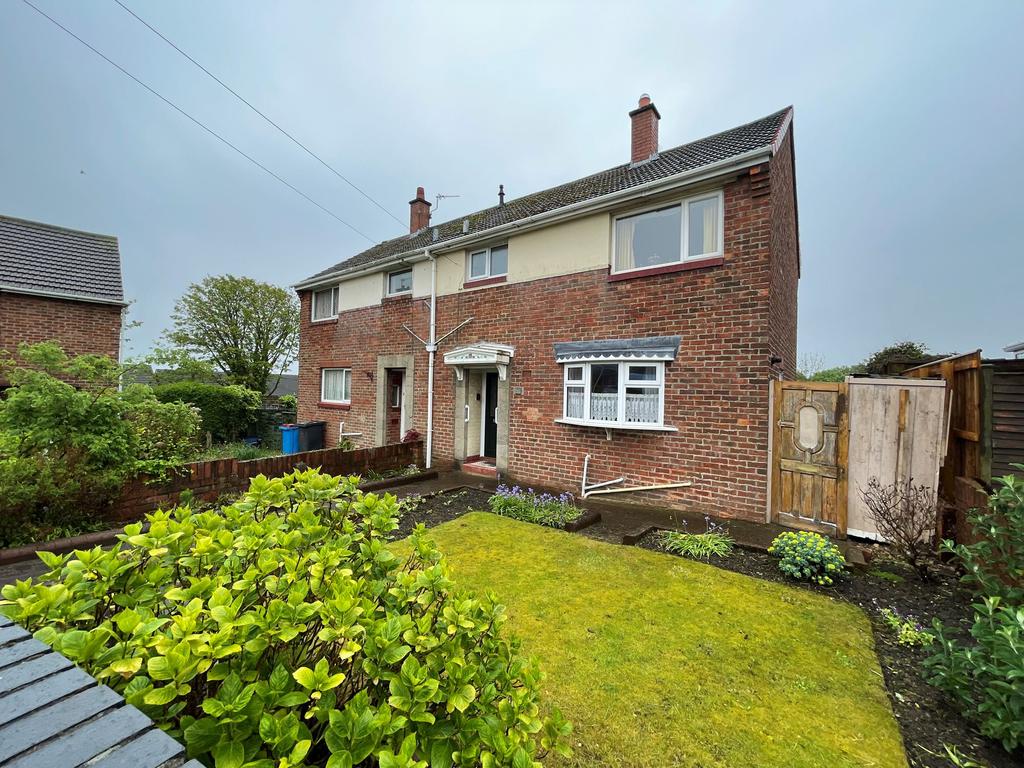 Maple Grove, Whitburn, Sunderland, Tyne and Wear, SR6 7AP 2 bed semi
