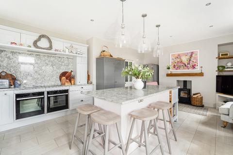 Barncluith Ferntower Road, Crieff, PH7 3DB