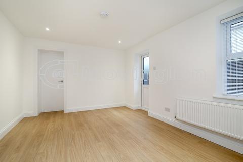 2 bedroom flat to rent - Birchanger Road, South Norwood, SE25