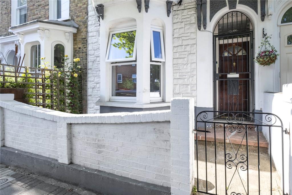 Clifden Road, London, E5 4 bed terraced house £1,050,000