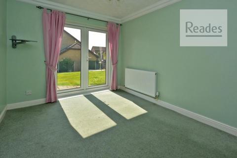 4 bedroom detached house to rent, Willow Crescent, Hawarden CH5 3