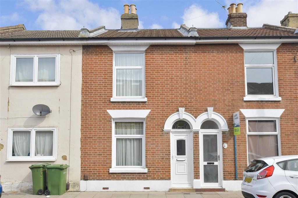 Toronto Road, Portsmouth, Hampshire 3 bed terraced house £240,000
