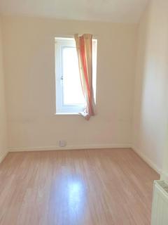 110 Hunters Square, Dagenham, RM10 8BG