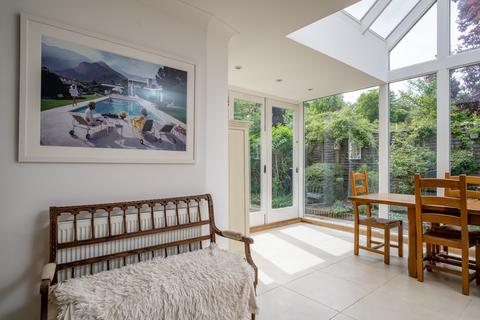 Venelles Hawks Hill Close, Fetcham, Leatherhead, KT22 9DL