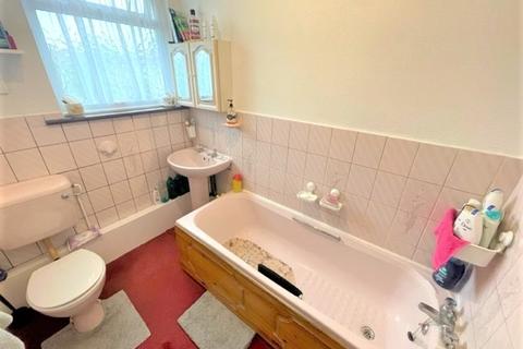 7 Wickham Road, Harrow, HA3 5PN