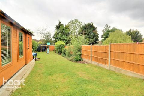 140 Charterhouse Road, Orpington, BR6 9EU