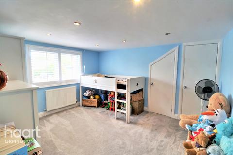 140 Charterhouse Road, Orpington, BR6 9EU