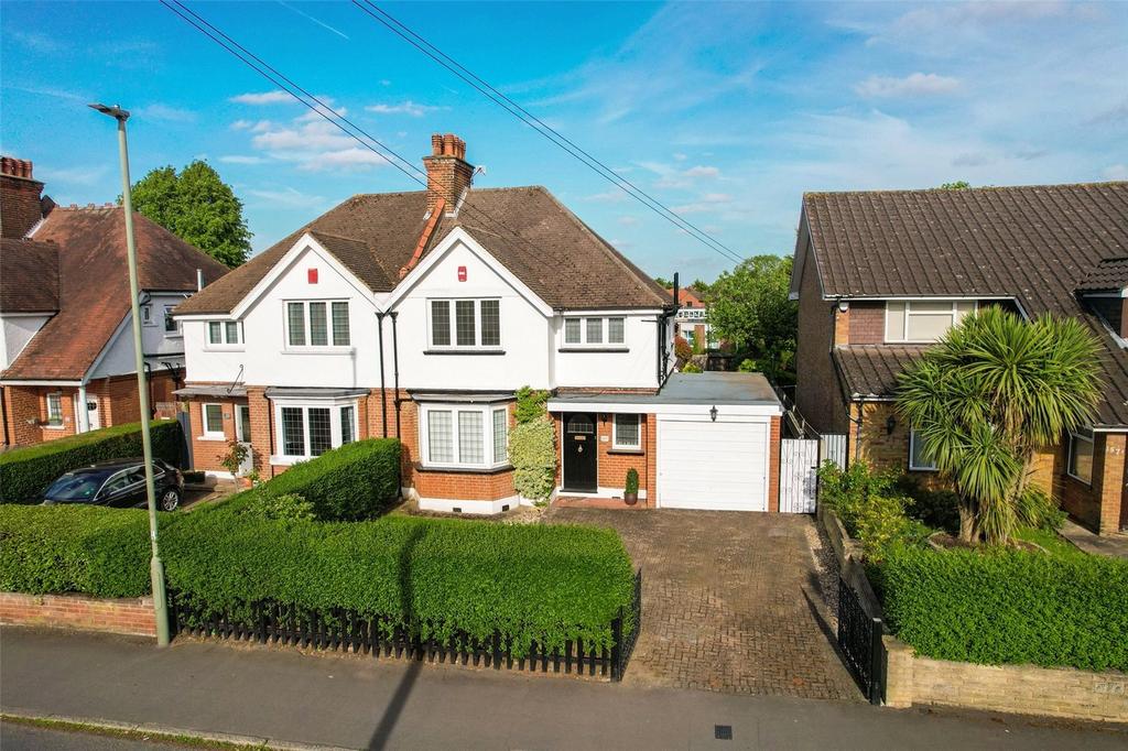 Sidney Road, Walton On Thames, KT12 3 bed semidetached house for sale