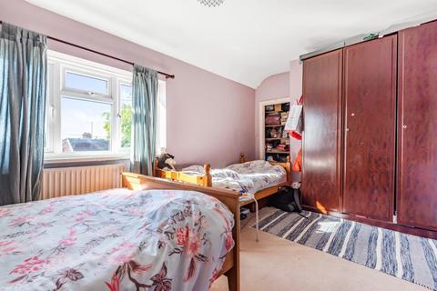 38 Staverton Road, Reading, RG2 7LG