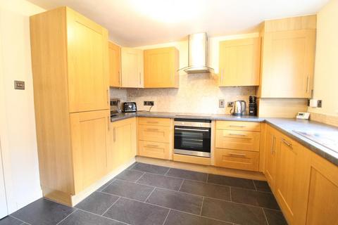 2 bedroom flat to rent, Claremont Street, First Floor , AB10