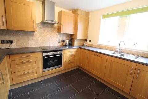 2 bedroom flat to rent, Claremont Street, First Floor , AB10