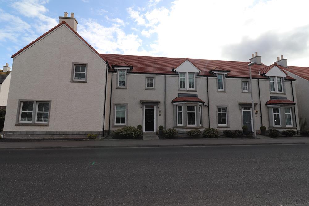 Shielhill Drive, Bridge of Don, AB23 4 bed terraced house £1,250 pcm