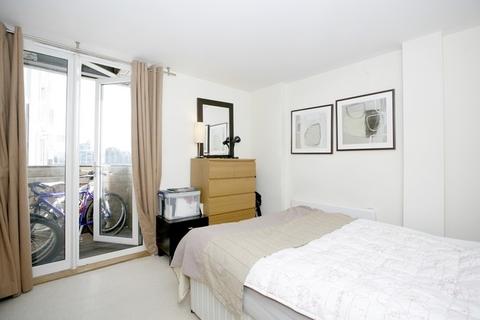 2 bedroom apartment to rent - Axis Court, Tempus Wharf, Shad Thames SE16