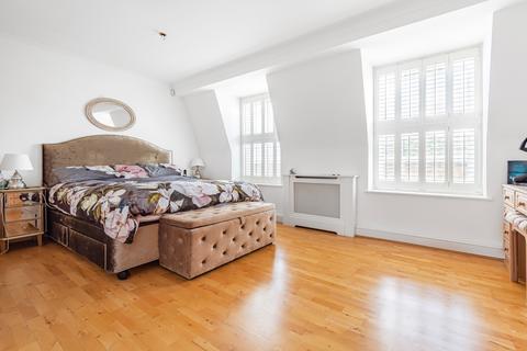 20 Eliot Place, London, SE3 0QL