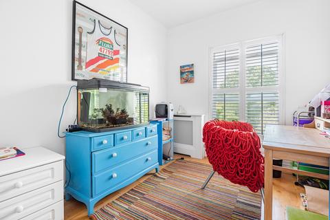20 Eliot Place, London, SE3 0QL