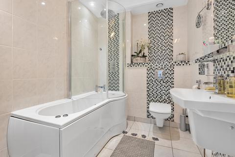 20 Eliot Place, London, SE3 0QL