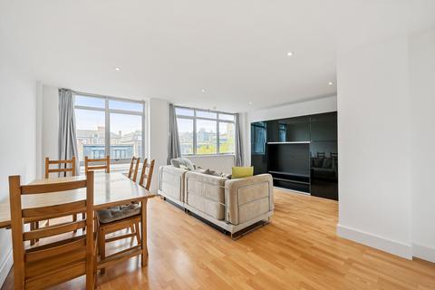 2 bedroom flat to rent - Long Lane, London, SE1