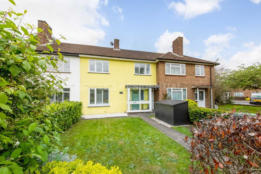 Barton Green, New Malden 3 bed terraced house £675,000
