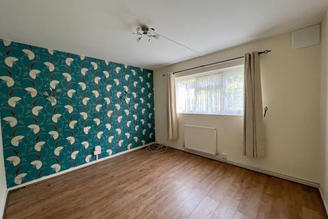 2 bedroom apartment to rent - Queensway, Torquay