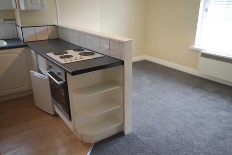 1 bedroom flat to rent, Bury Road Bolton