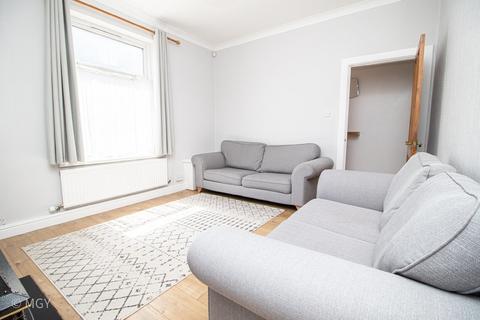 51 Broadway, Cardiff, CF24 1QE
