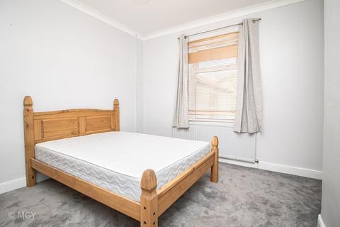 51 Broadway, Cardiff, CF24 1QE