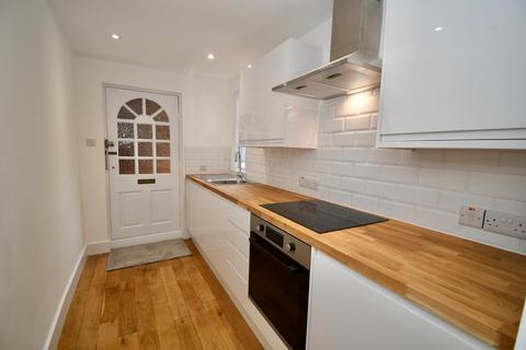 3a Bridge Street, Godalming, GU7 1HY