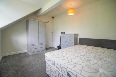1 bedroom in a house share to rent - St Michael's Lane, Headingley, Leeds