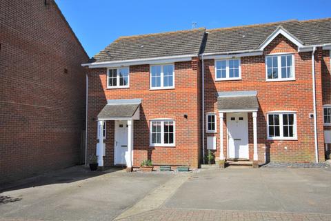 3 bedroom end of terrace house for sale - Hollyacres, Worthing BN13 3TD