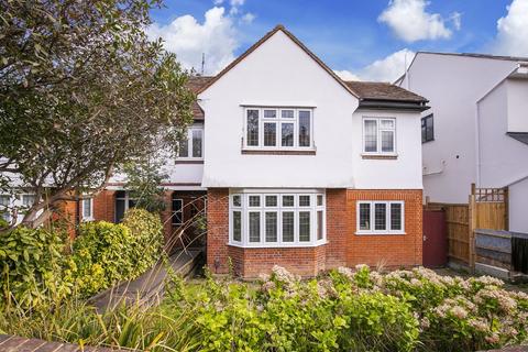 5 bedroom semi-detached house for sale - Forest Way, Woodford Green