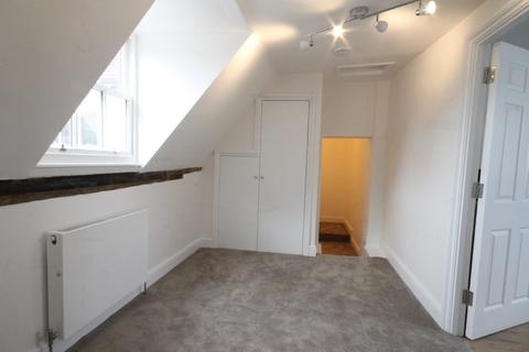 1 bedroom flat to rent, LEATHERHEAD,KT22