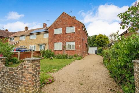 3 bedroom end of terrace house for sale - Blackwell Farm Road, East Grinstead, West Sussex