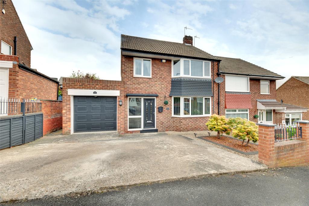 Cherrytree Drive, Whickham, NE16 3 bed semidetached house £250,000