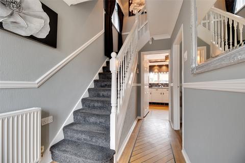 9 Cherrytree Drive, Whickham, Newcastle Upon Tyne, NE16 4TQ