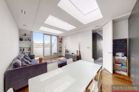 2 bedroom flat for sale - Canfield Gardens, London