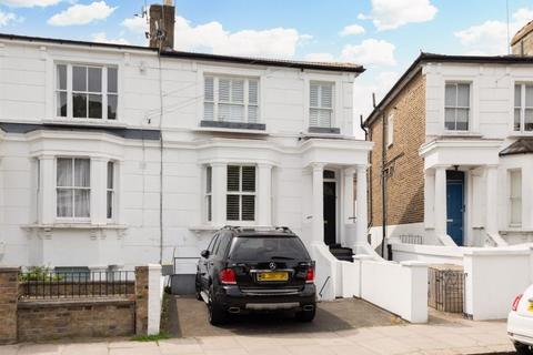2 bedroom flat for sale - Cathnor Road W12
